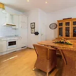 Villa Eden Dependance Apartment 9